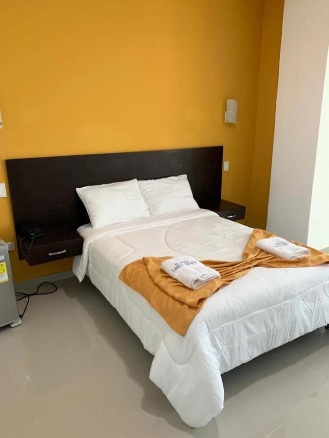 Hotel Large Beach Taganga Eksteriør billede